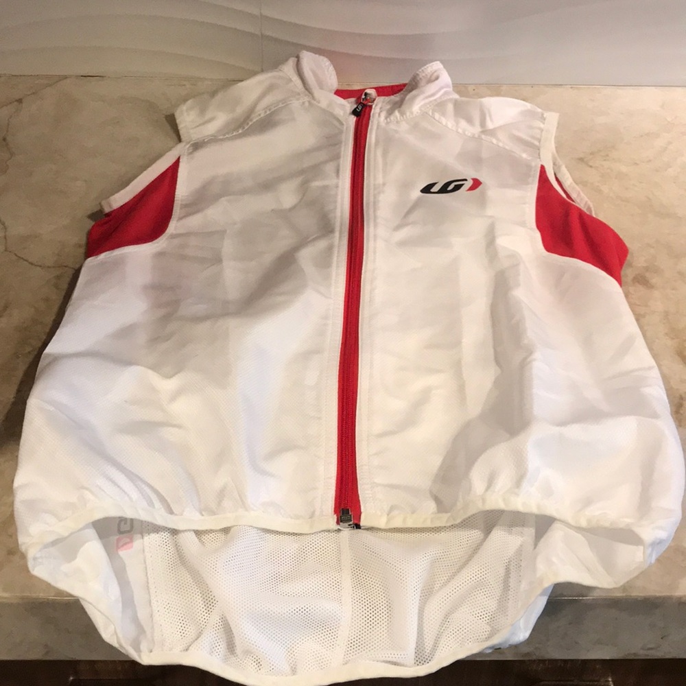 Garneau Light Weight Zipper Front Cycling Vest